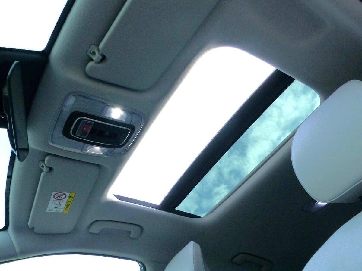 Hyundai KONA SX2  Elektro "sofort verfügbar"