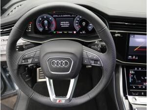 Audi Q8 S-Line 50TDI quattro / Pano, Matrix, B&O, AHK