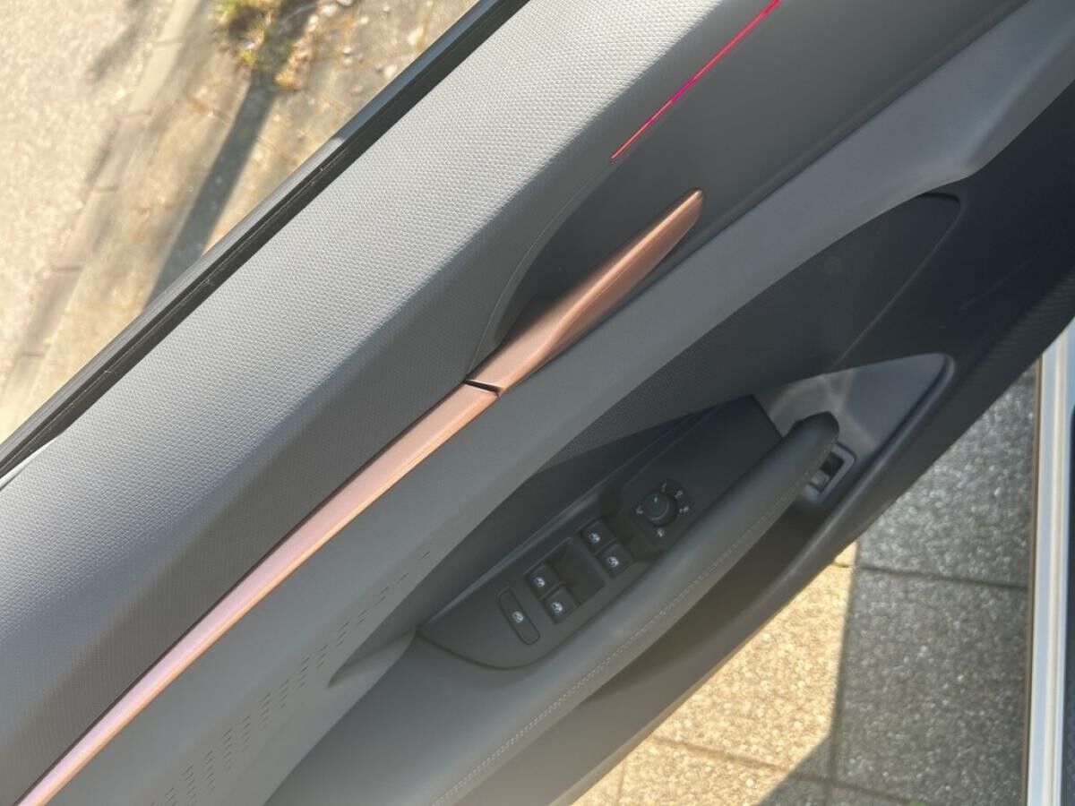 Cupra Terramar VZ 1.5 e-HYBRID *sofort verfügbare Fahrzeuge 3/4*