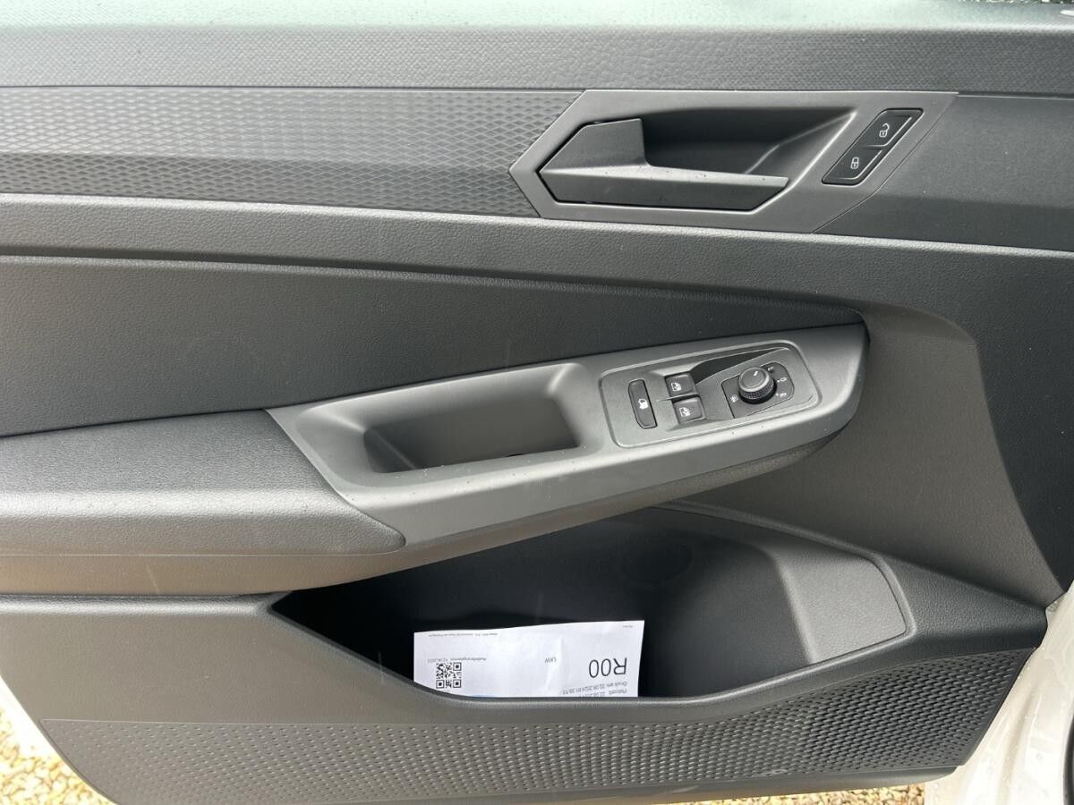 Volkswagen Caddy Cargo TDi Tageszulassung AHK+Virt+PDC