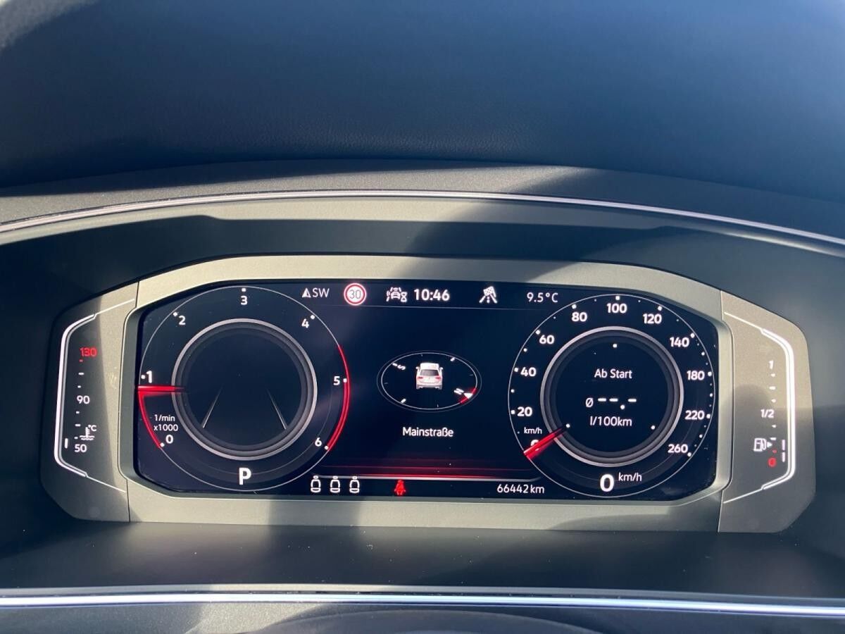 Volkswagen Tiguan Allspace Elegance 2.0TDI 4M DSG/ Pano,AHK