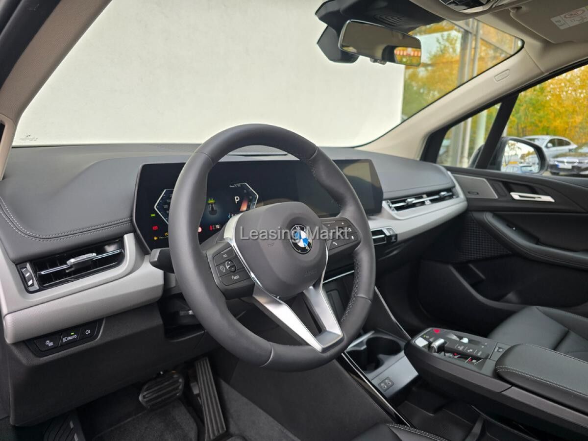 BMW 218 Active Tourer Steptronic DCT Navi DSG Tempom.aktiv Bluetooth PDC