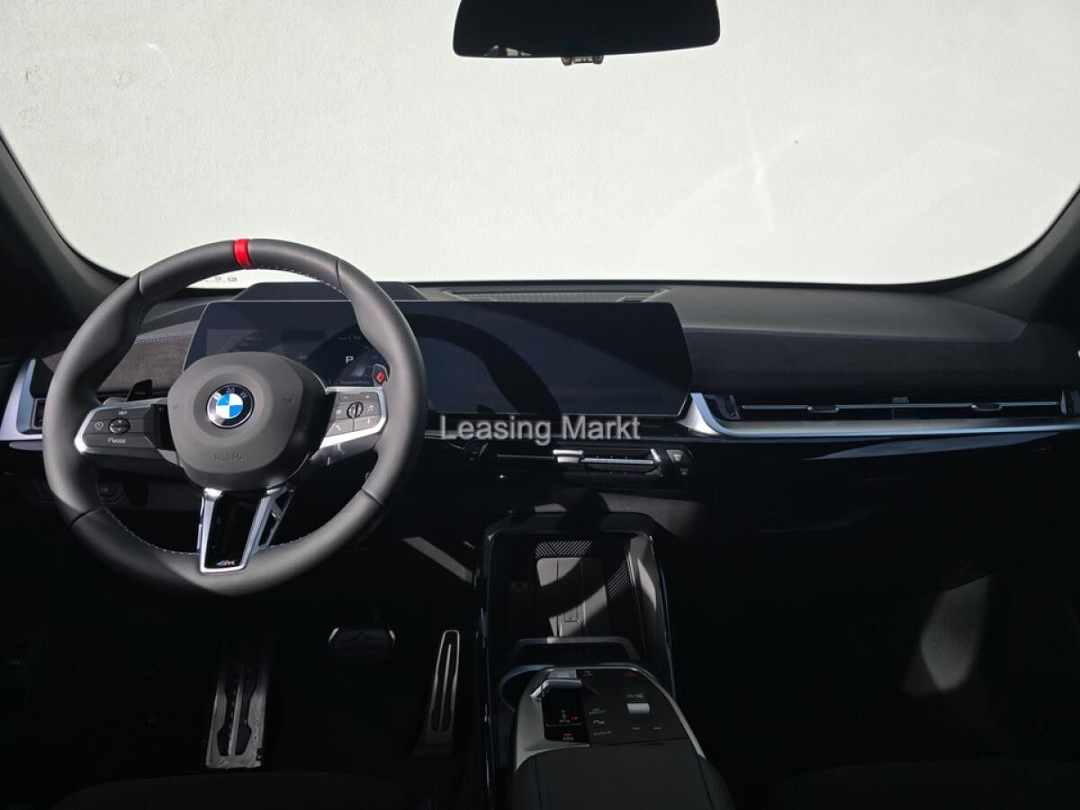 BMW X1 M35i xDrive Navi DSG Tempom.aktiv Panoramadach Bluetooth