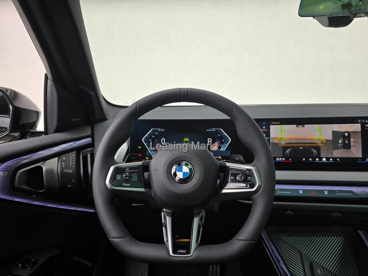 BMW X3 xDrive20d AT Navi Tempom.aktiv Panoramadach Bluetooth PDC BMW X3 xDrive20d AT Navi Tempom.aktiv Panoramadach Bluetooth PDC