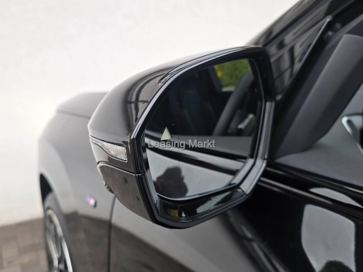 BMW X3 xDrive20d AT Navi Tempom.aktiv Panoramadach Bluetooth PDC BMW X3 xDrive20d AT Navi Tempom.aktiv Panoramadach Bluetooth PDC