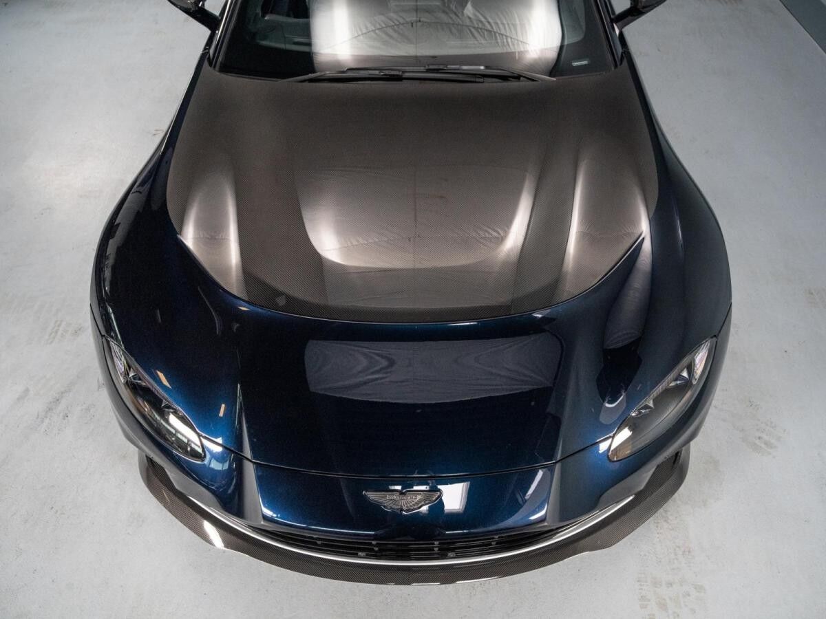 Aston Martin Vantage Roadster