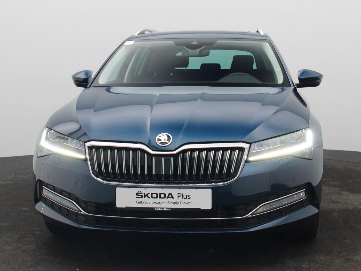 Skoda Superb Combi Style 2.0 TDI 4x4 DSG/ Pano, Matrix