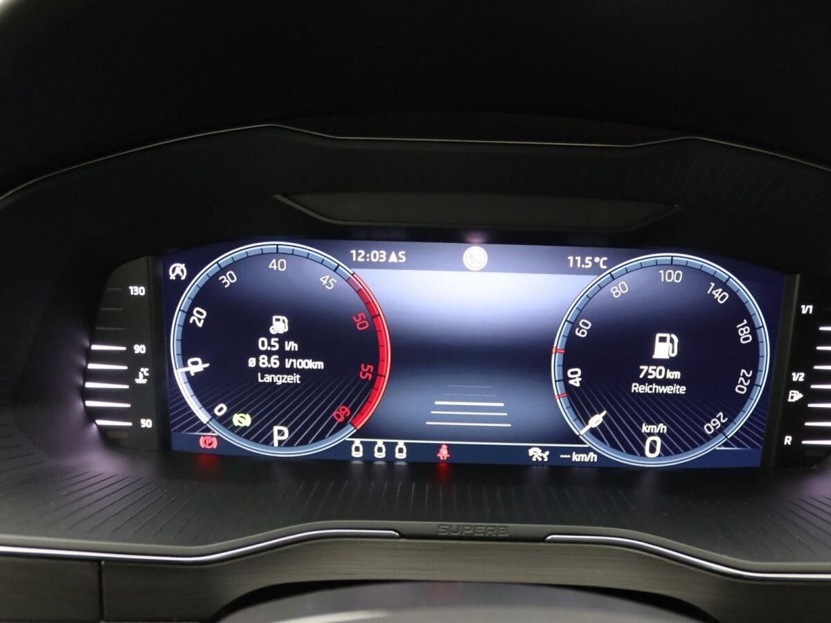 Skoda Superb Combi Style 2.0 TDI 4x4 DSG/ Pano, Matrix