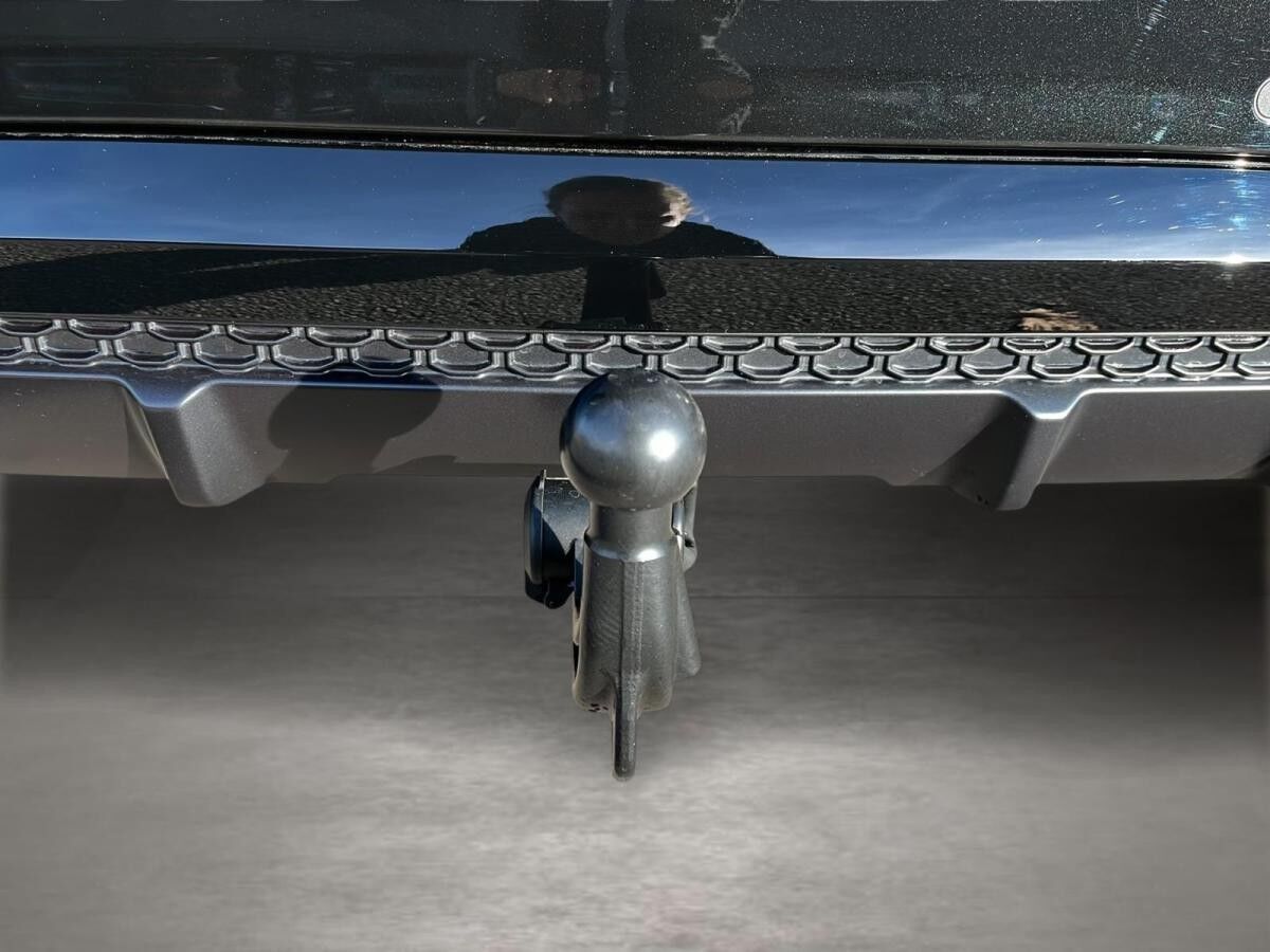 Audi Q8 SUV S line business TFSI e quattro tiptronic