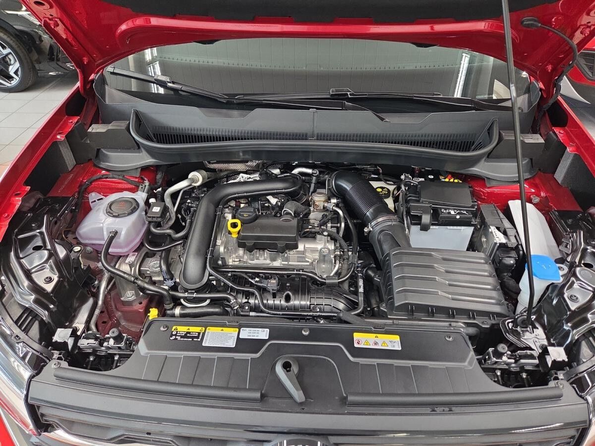 Volkswagen T-Cross ENERGY 1.0 l TSI OPF 70 kW (95 PS) 5-Gang Ganzjahresreifen