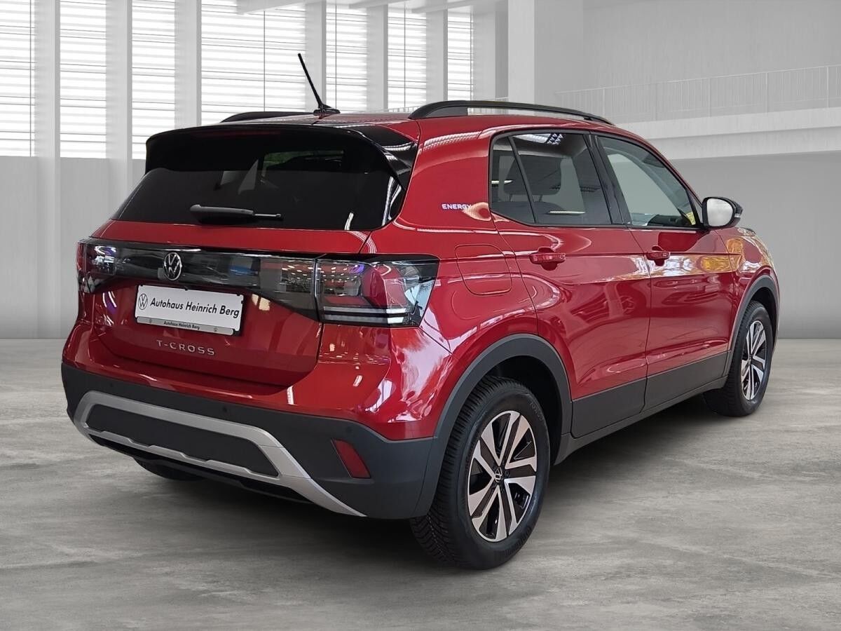 Volkswagen T-Cross ENERGY 1.0 l TSI OPF 70 kW (95 PS) 5-Gang Ganzjahresreifen