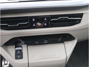 Volkswagen Multivan Style lang DSG / Pano, Matrix, Standh Volkswagen Multivan Style lang DSG / Pano, Matrix, Standh