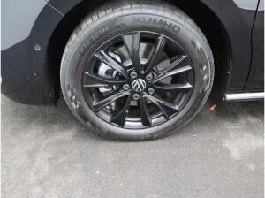 Volkswagen Multivan Style lang DSG / Pano, Matrix, Standh Volkswagen Multivan Style lang DSG / Pano, Matrix, Standh