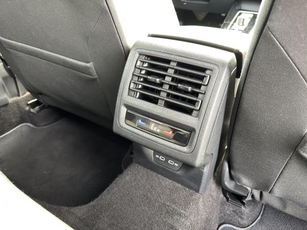 Volkswagen Golf VIII GTE Nav/Kam/LED+/ACC/AppCon/Business/Assist