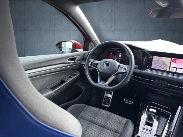 Volkswagen Golf VIII GTE Nav/Kam/LED+/ACC/AppCon/Business/Assist