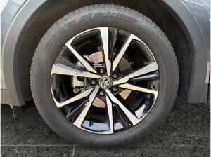 Toyota C-HR 2,0 Teamplayer +Technik-Paket +1,99%!
