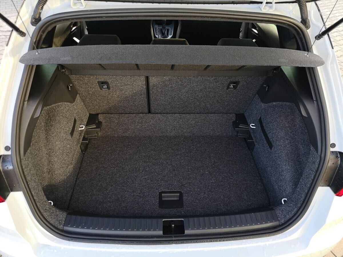 Seat Arona FR 1.0 TSI (85kw) 116PS PDC v+h KAMERA SHZ AAC ACC