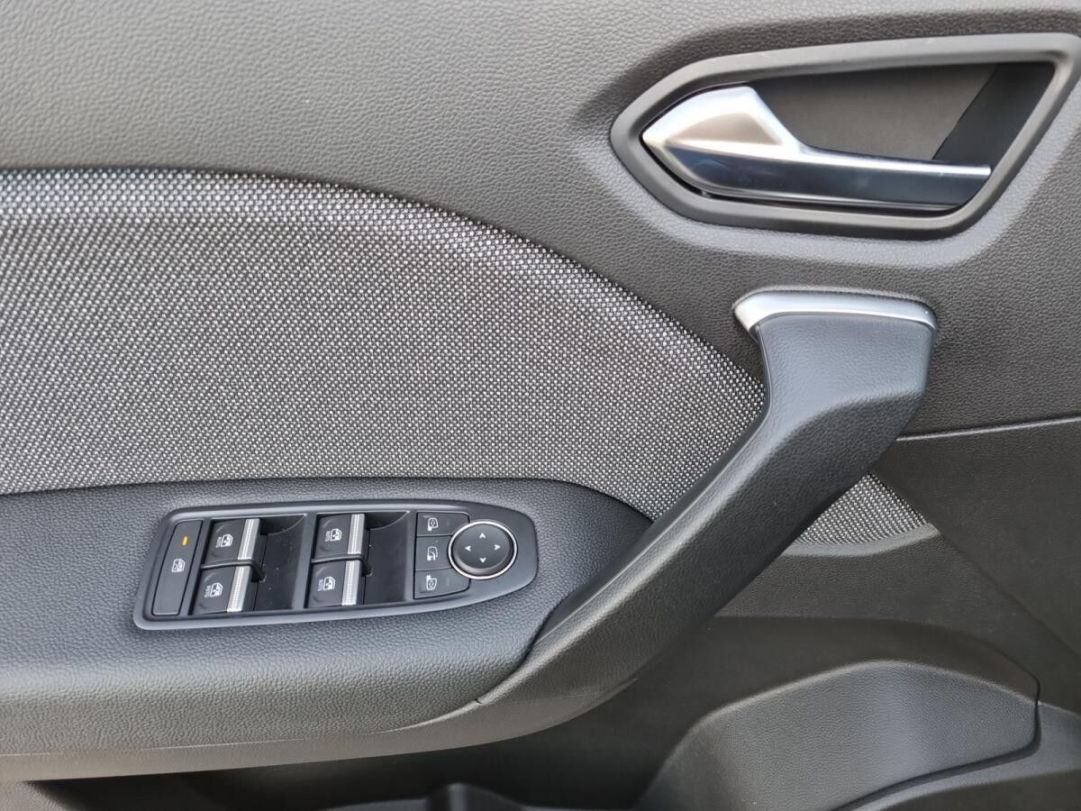 Renault Captur Techno TCe 90 | SOFORT LIEFERBAR | Sitzheizung +  Toter-Winkel-Warner + Einparkhilfe rundum