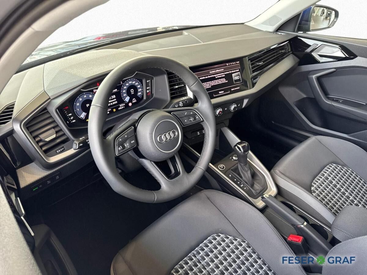 Audi A1 Spb. S line 30 TFSI S tr. *LED*CarPlay*