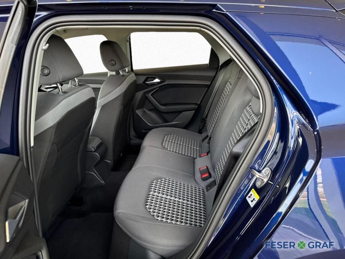 Audi A1 Spb. S line 30 TFSI S tr. *LED*CarPlay*