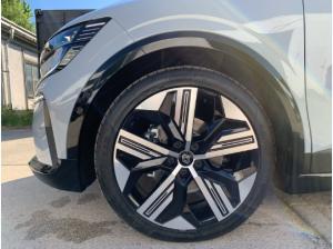 Renault Megane E-Tech Iconic 220 Comfort Range