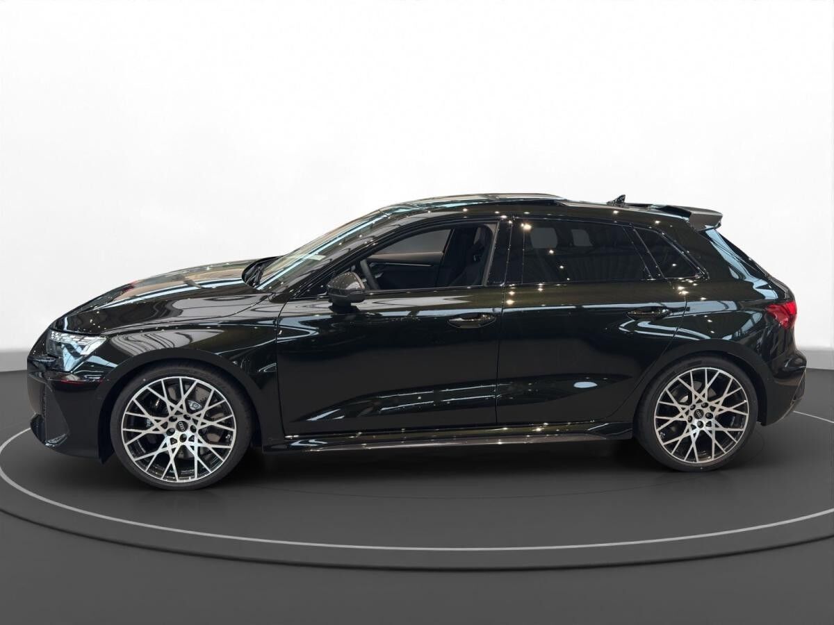 Audi RS3 RS 3 Sportback exclusive Pano RS-Abgas Carbon Sonos LM 19"