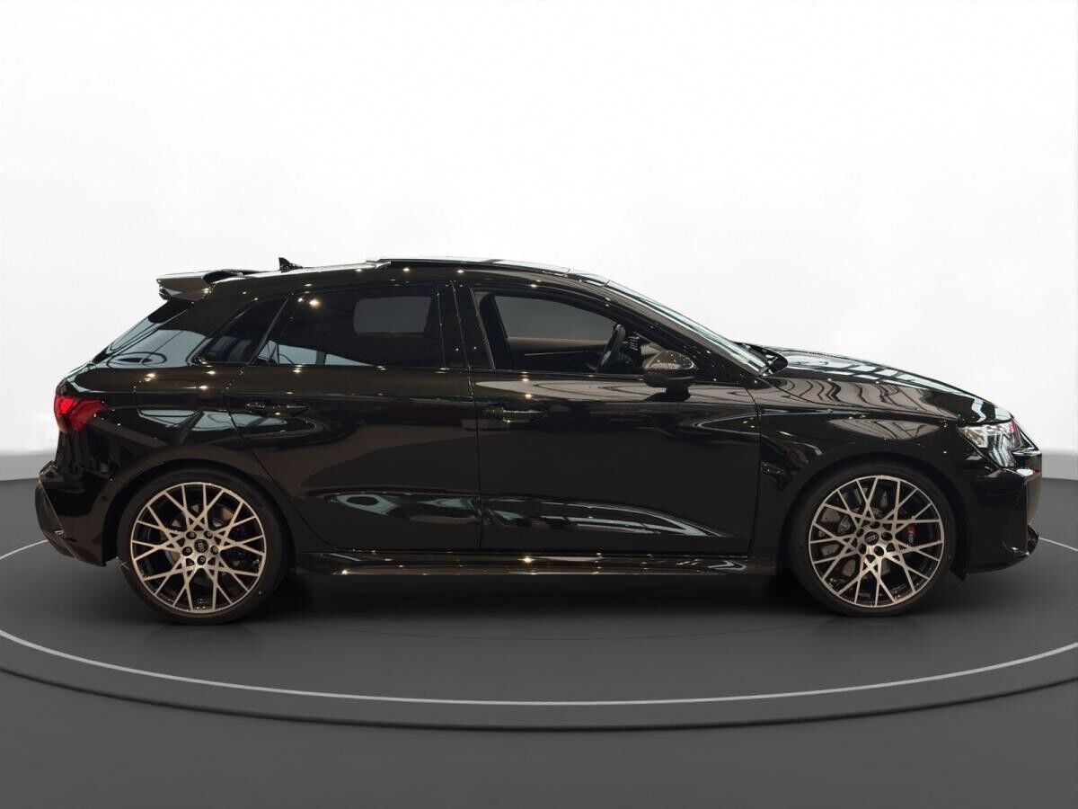 Audi RS3 RS 3 Sportback exclusive Pano RS-Abgas Carbon Sonos LM 19"