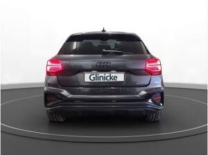 Audi Q2 35 TFSI S line S tronic Matrix LM 19" RFK DAB