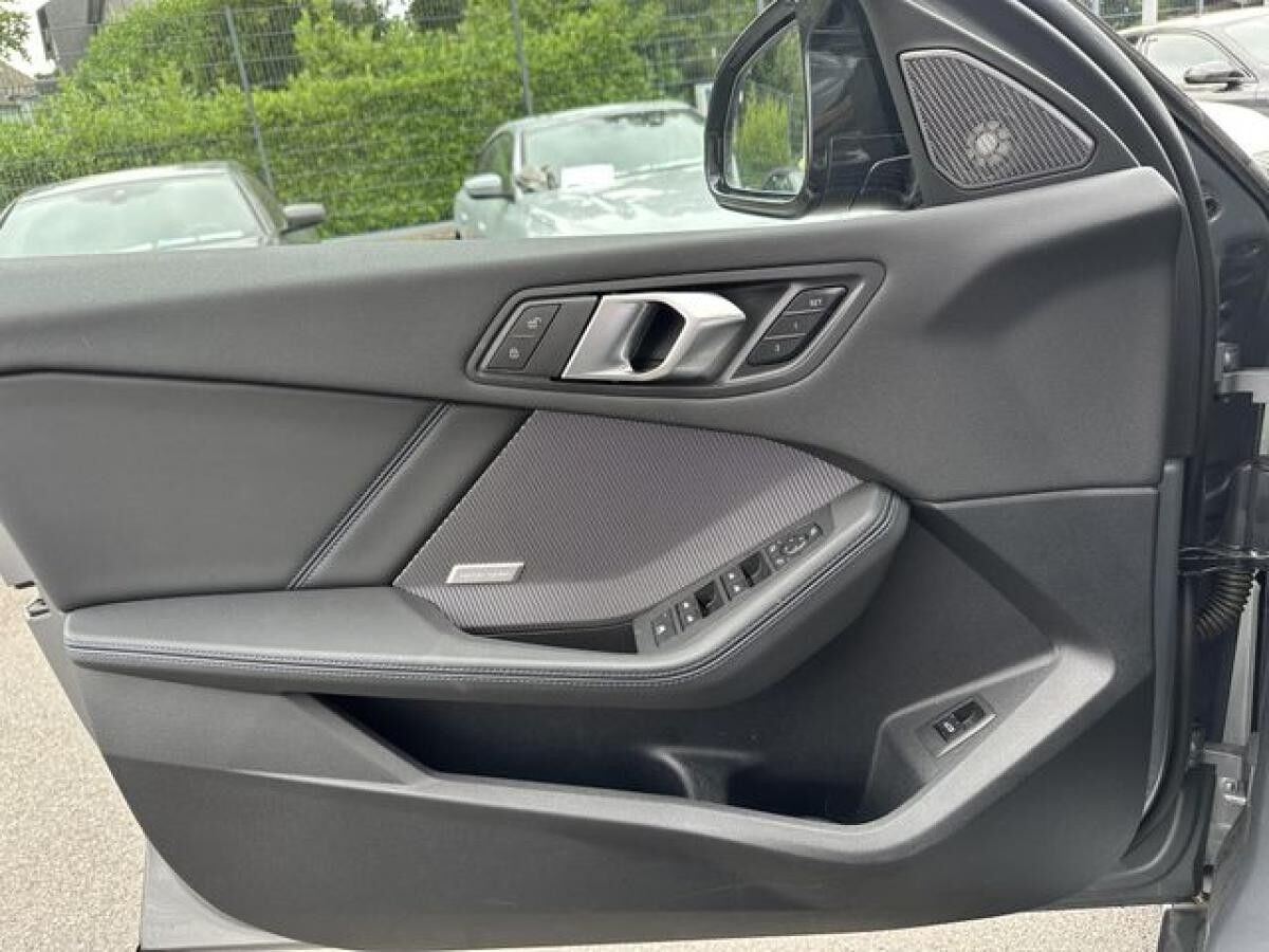 BMW 135 xDrive M Sport || 360° ACC eSitze Head-Up