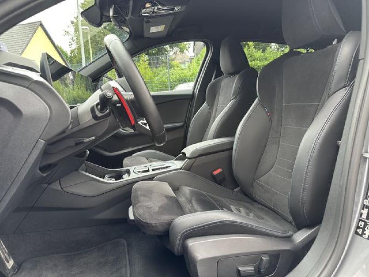 BMW 135 xDrive M Sport || 360° ACC eSitze Head-Up