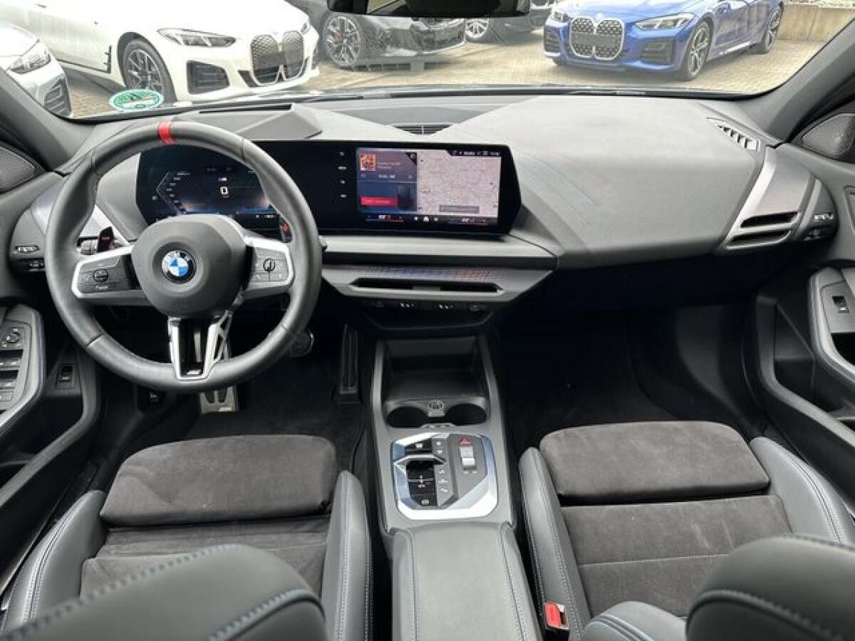 BMW 135 xDrive M Sport || 360° ACC eSitze Head-Up