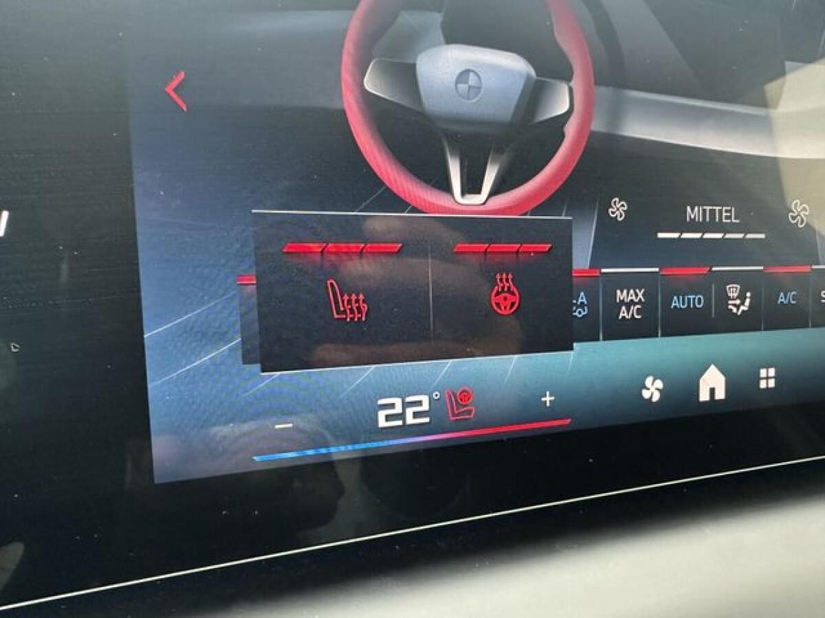 BMW 135 xDrive M Sport || 360° ACC eSitze Head-Up