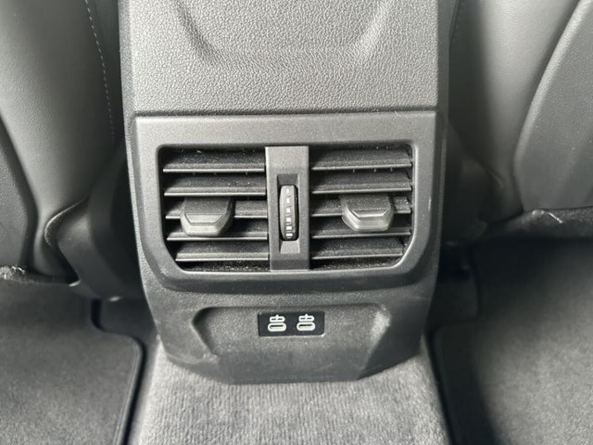 BMW 135 xDrive M Sport || 360° ACC eSitze Head-Up