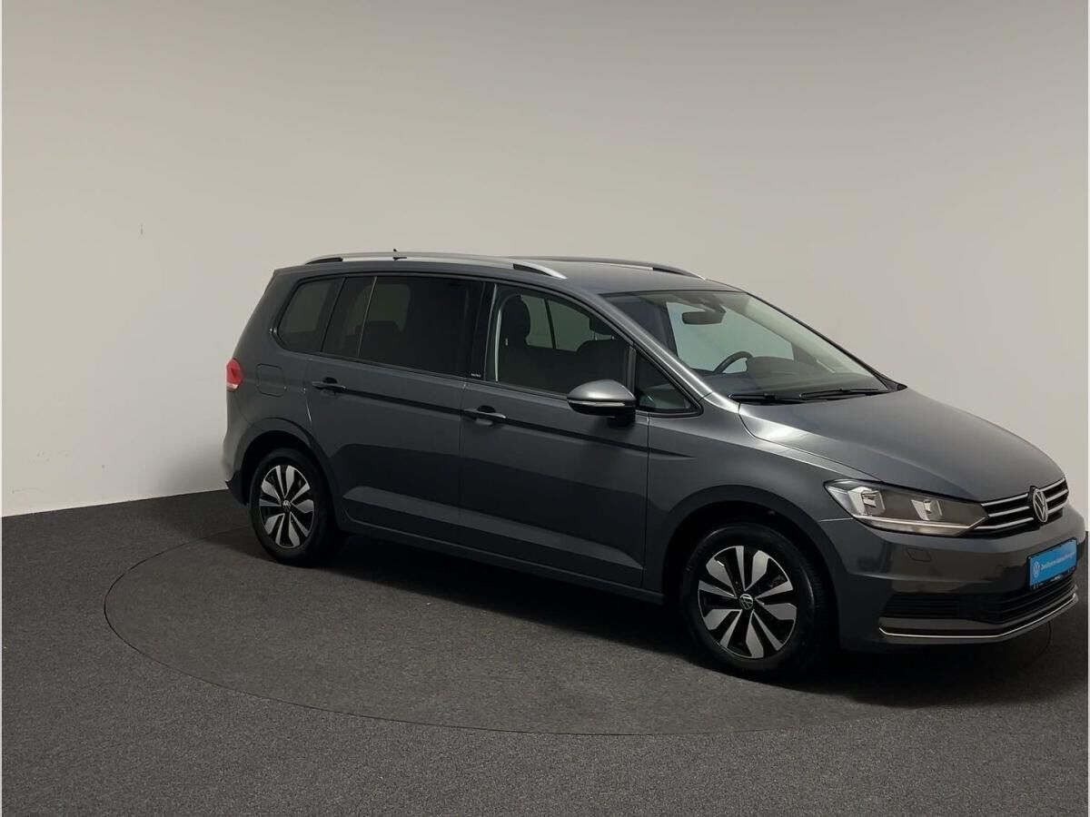 Volkswagen Touran 2.0 TDI MOVE 4x4 CarPlay ACC Navi Virt