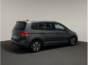Volkswagen Touran 2.0 TDI MOVE CarPlay ACC Navi Virt