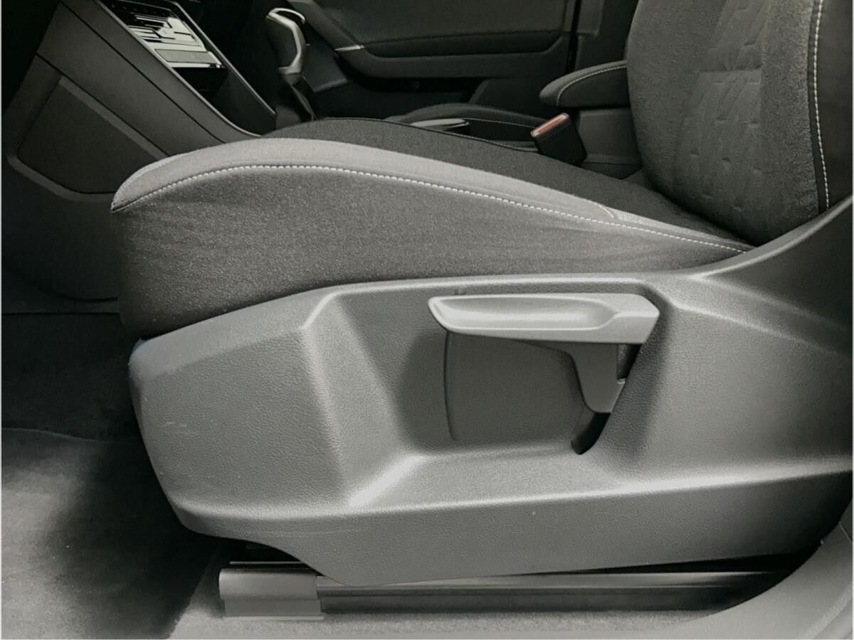 Volkswagen Touran 2.0 TDI MOVE 4x4 CarPlay ACC Navi Virt