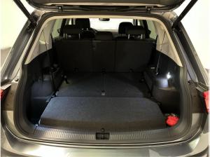 Volkswagen Tiguan Allspace 1:5 TSI DSG Life Black ACC AHK