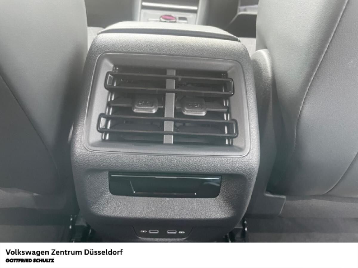 Volkswagen Tiguan Life 1.5 eTSI (Düsseldorf)