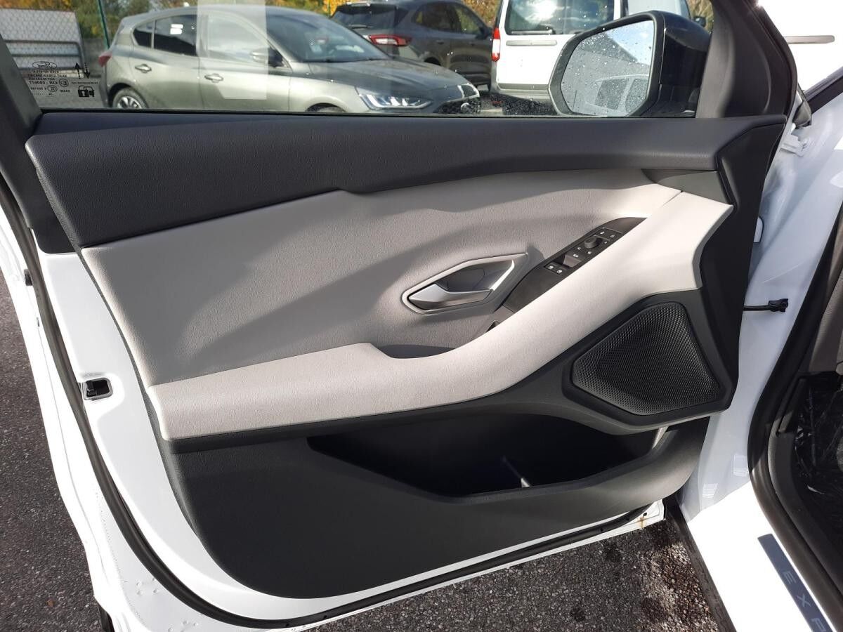 Ford Explorer RWD Premium H ACC 19 Zoll Räder