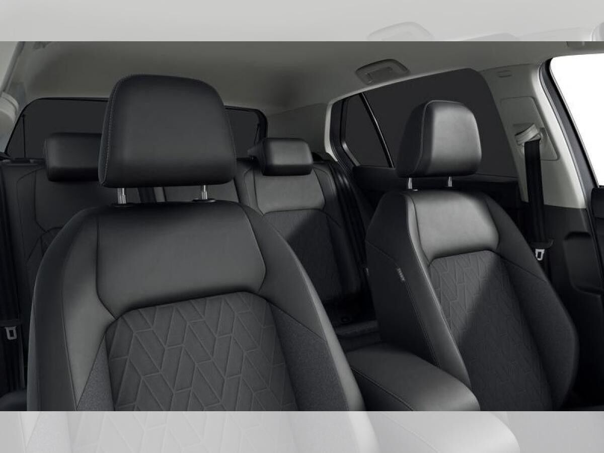 Volkswagen Golf ENERGY 1.5 l eTSI DSG Sondermodell, November