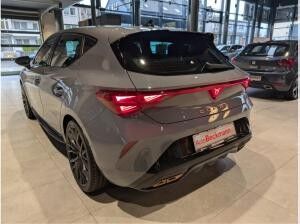 Cupra Leon SOFORT VERFÜGBAR! VZ Black Edition 1.5 e-Hybrid 200kW (272PS) 6-Gang DSG 65
