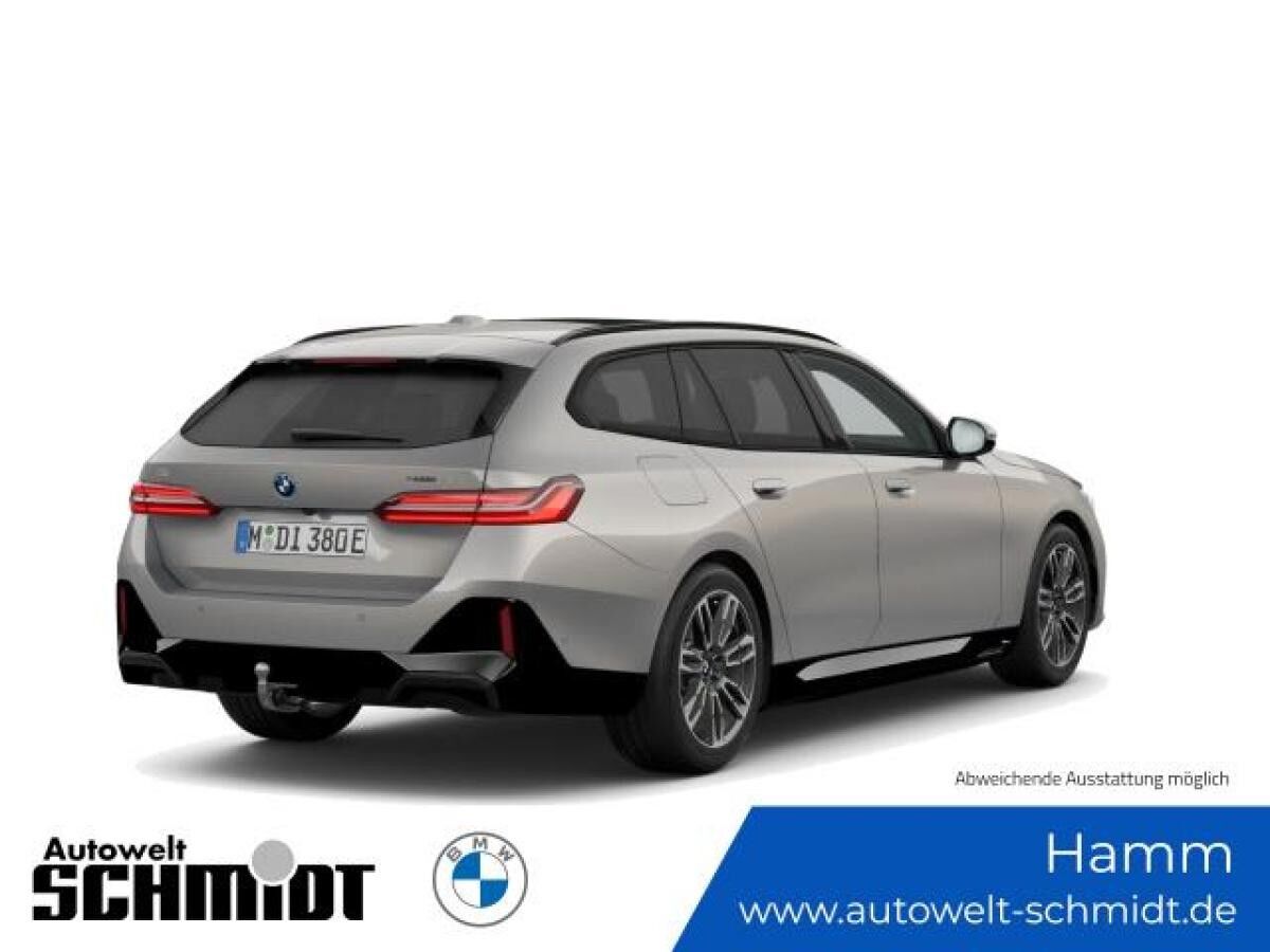BMW i5 eDrive40 Touring M Sportpaket Panorama AHK