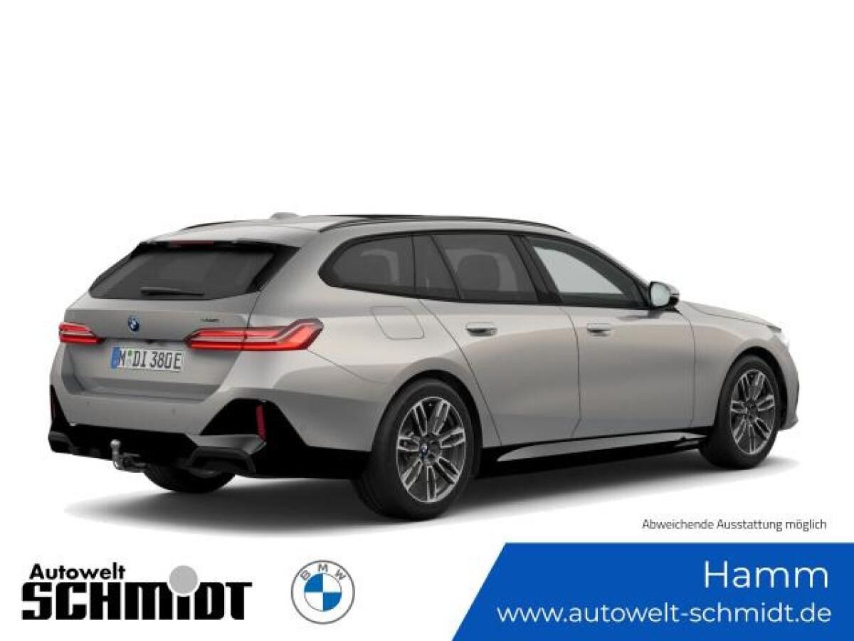 BMW i5 eDrive40 Touring M Sportpaket Panorama AHK
