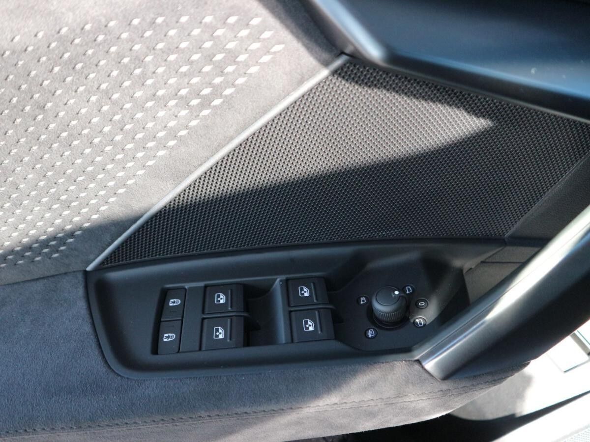 Audi RS3 RS 3 Limousine S tronic⚡GOMERA PERLEFFEKT⚡PANO*