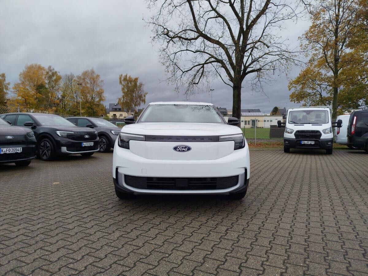 Ford Explorer BEV Select, Ergo-Sitze😊👍 , Allwetterreifen❄☔, Sofort Lieferbar !!! Zula bis 12.2025 mit Vorbesitz !!
