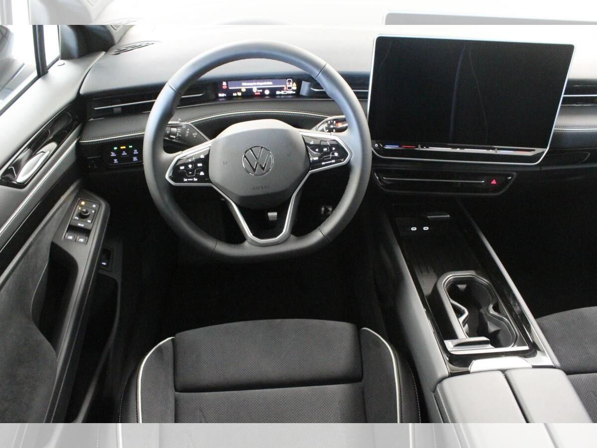 Volkswagen ID.7 Tourer Pro S 20 AHK PANO WÄPU BLACK-STYLE