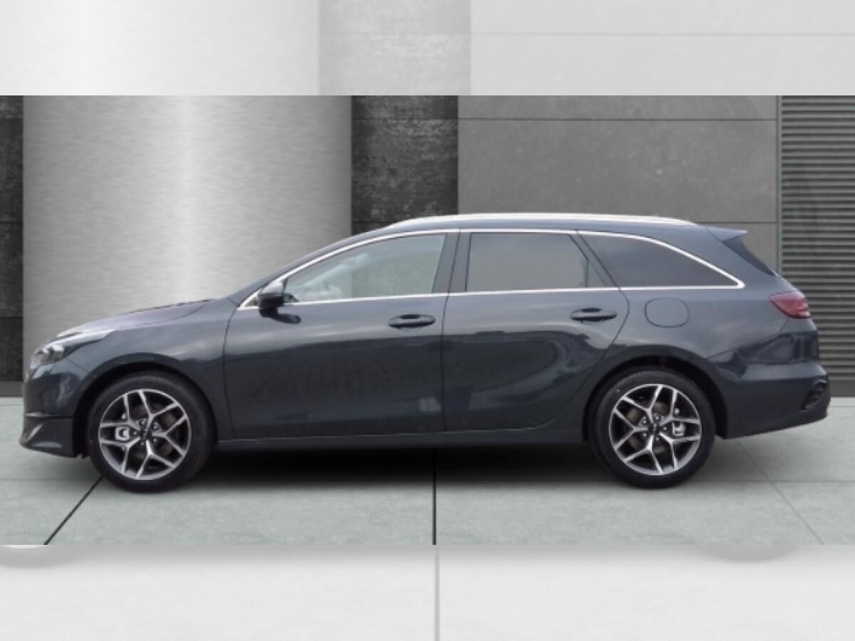 Kia Ceed SW 1.5T 48V DCT ULTIMATE Edition Style-Paket *BLACK WEEKS*