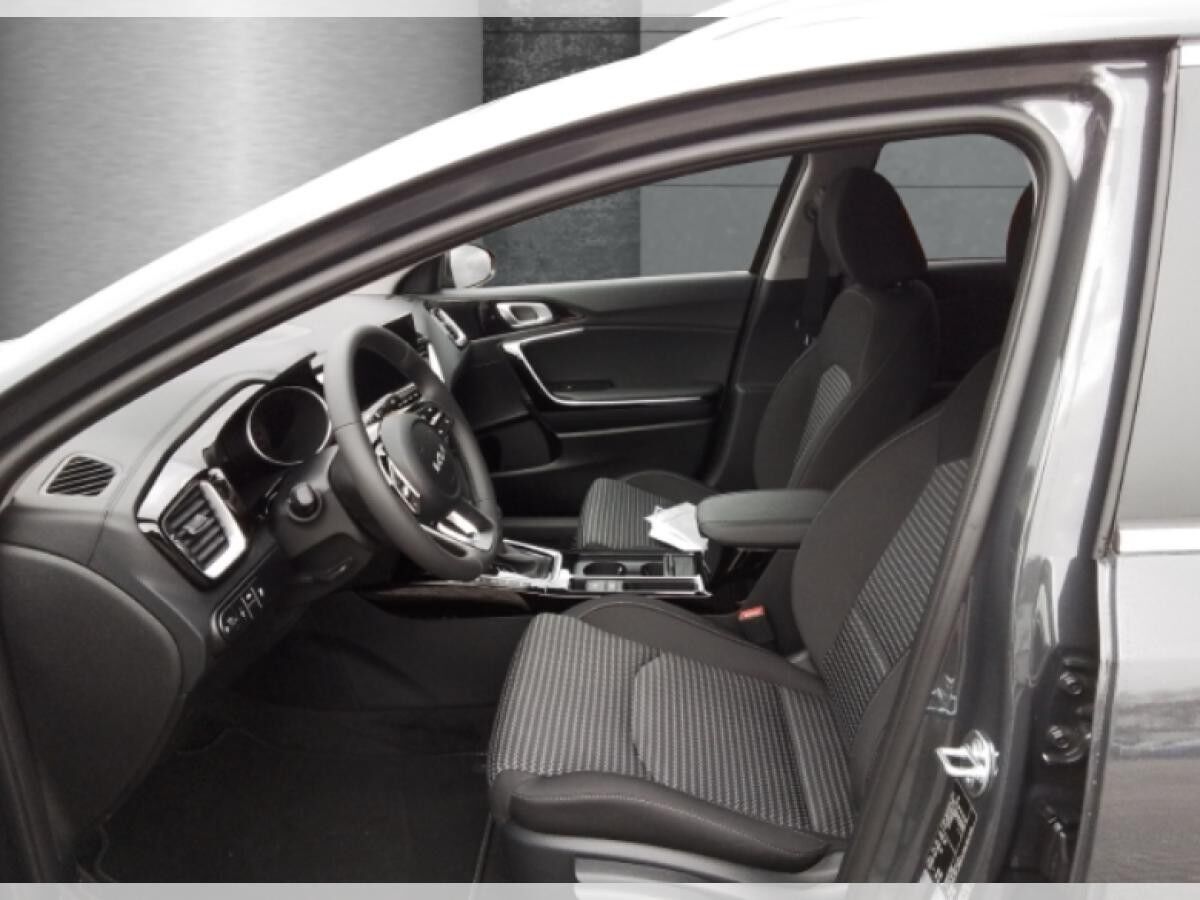 Kia Ceed SW 1.5T 48V DCT ULTIMATE Edition Style-Paket *BLACK WEEKS*