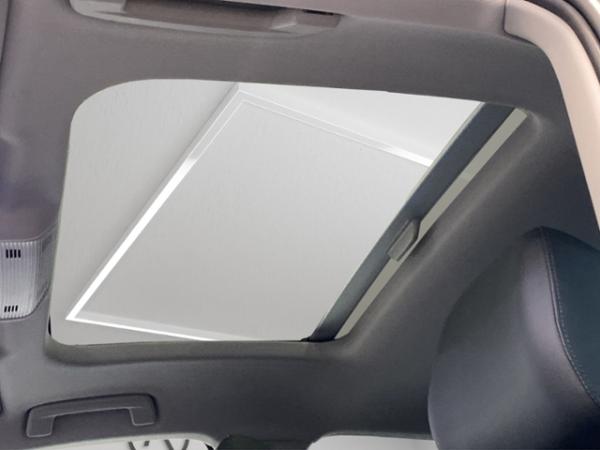 Volkswagen Golf VIII 1.5 eHybrid DSG Style KLIMA LED NAVI A