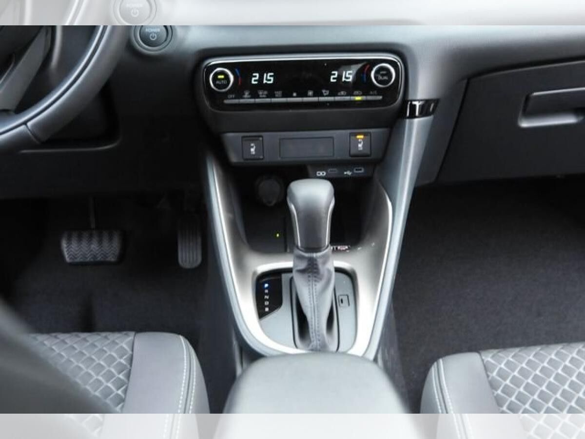 Mazda 2 HYBRID 1.5L VVT-I Automatik HOMURA SoMo ACC